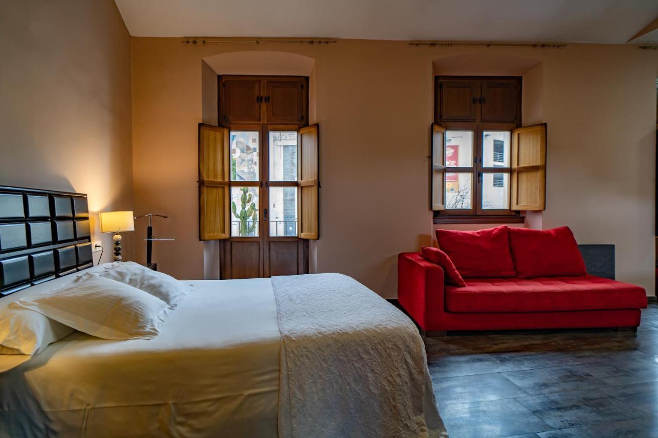 Hotel Alfonso IX (Adults Only) Caces Eksteriør billede