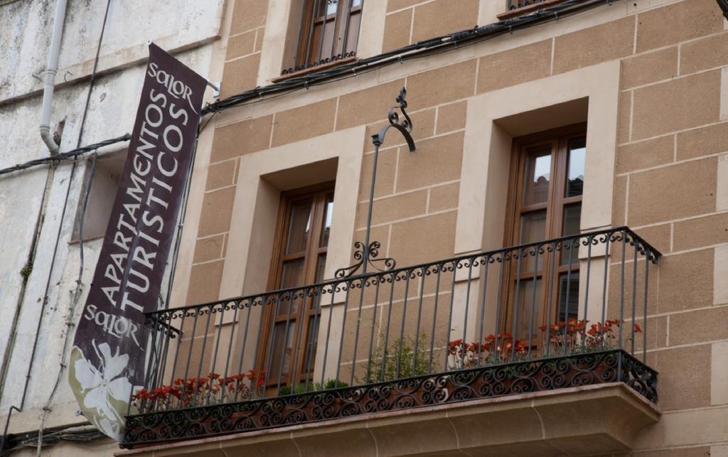 Hotel Alfonso IX (Adults Only) Caces Eksteriør billede